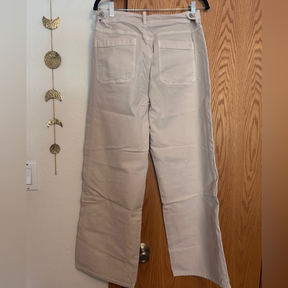 American Eagle Outfitters Cream Flare Jeans - Picture 3 of 5